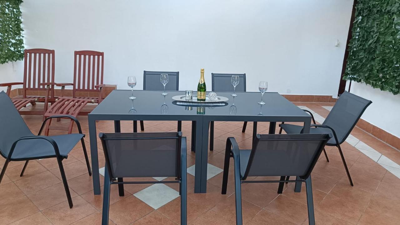 Studio Apartment Jemi Pula Exteriér fotografie